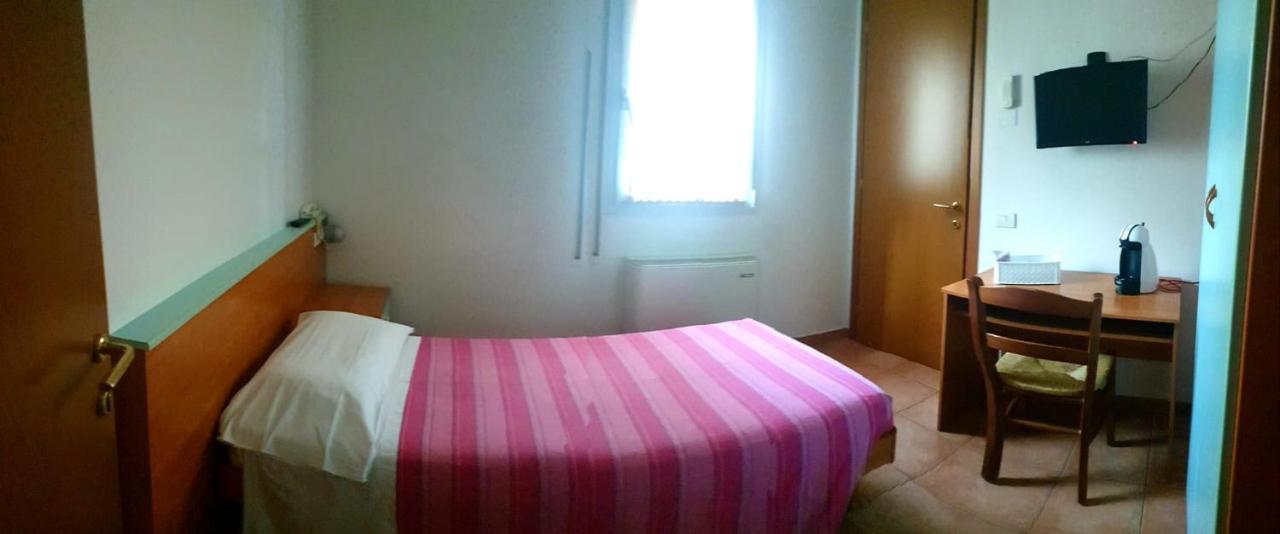 Albergo Acampora วิเชนซา ภายนอก รูปภาพ